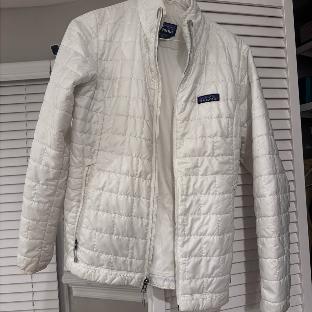 Patagonia puffer jacket